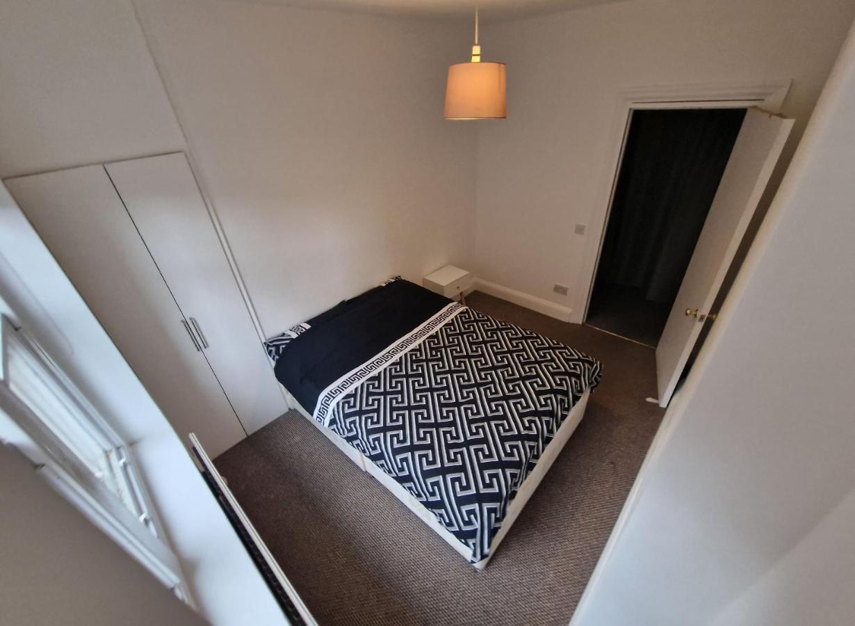 Private Double Bedroom In King'S Cross St Pancras Лондон Экстерьер фото